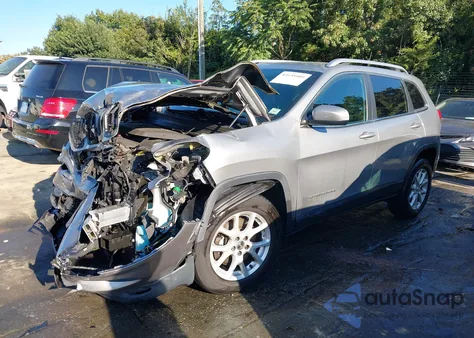 2016 Jeep Cherokee Latitude из США, поврежденный, VIN 1C4PJMCS2GW327510